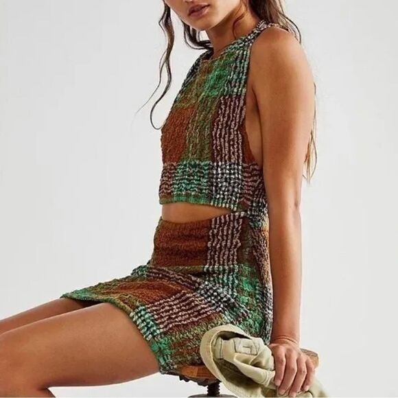 Free People Scarlett Smocked Mini Dress Stretch Fitted
Slim size L NWOT - Picture 4 of 8